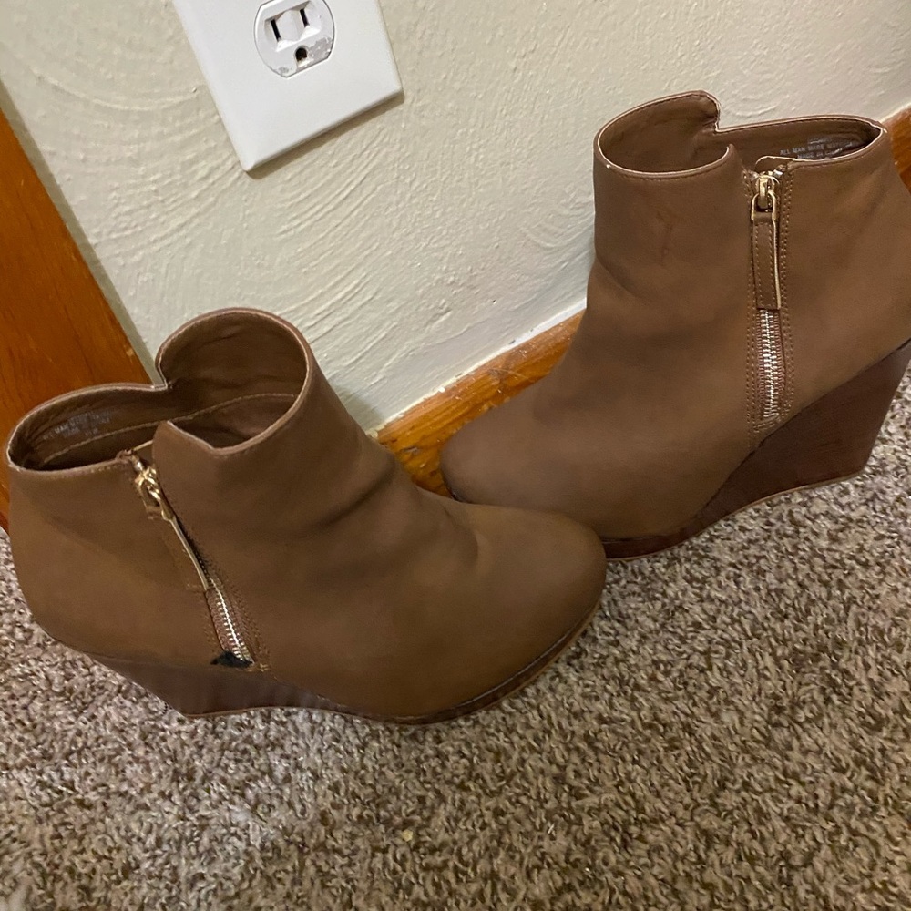 Torrid shoes